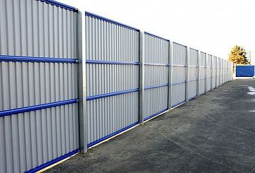 /zabory-iz-profnastila/dlya-promyshlennykh-obektov/